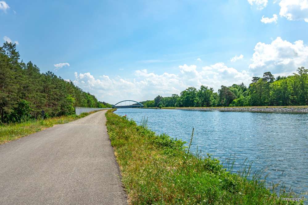 Oder-Havel-Kanal in unmittelba