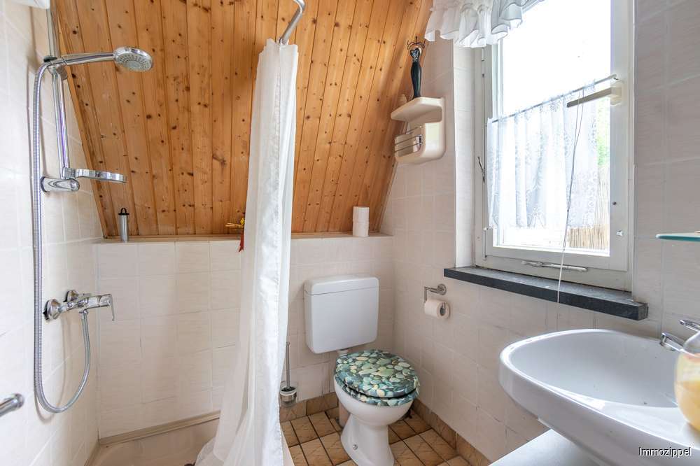 EG Duschbad Finnhütte