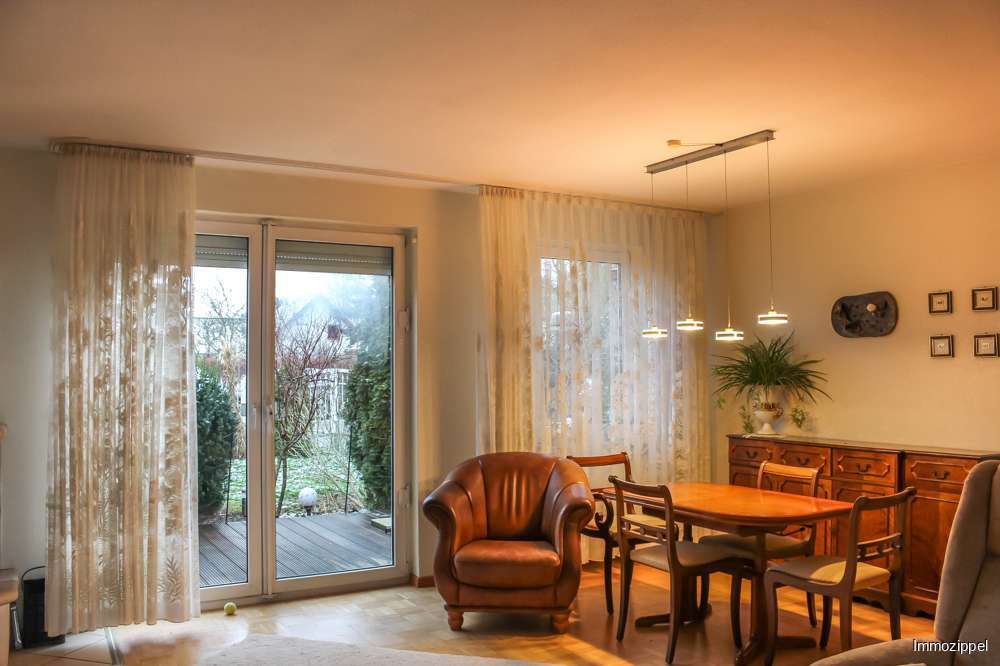 EG Wohnzimmer mit Essplatz