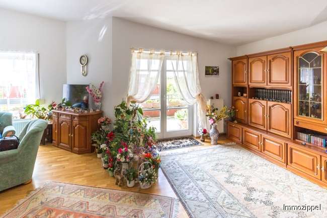 Wohnzimmer mit Terrassenzugang