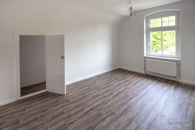Schlafzimmer mit Abstellkammer