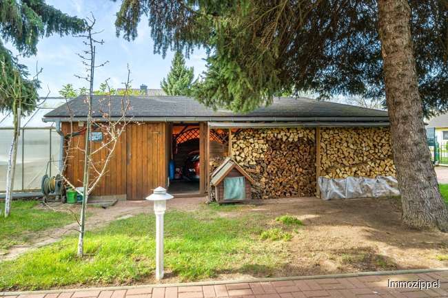 Carport mit Werkstattraum