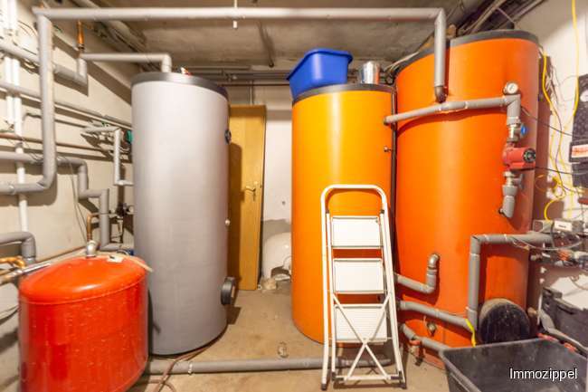 KG Heizungsraum mit Warmwasser