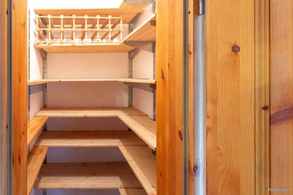 Speisekammer in der Küche