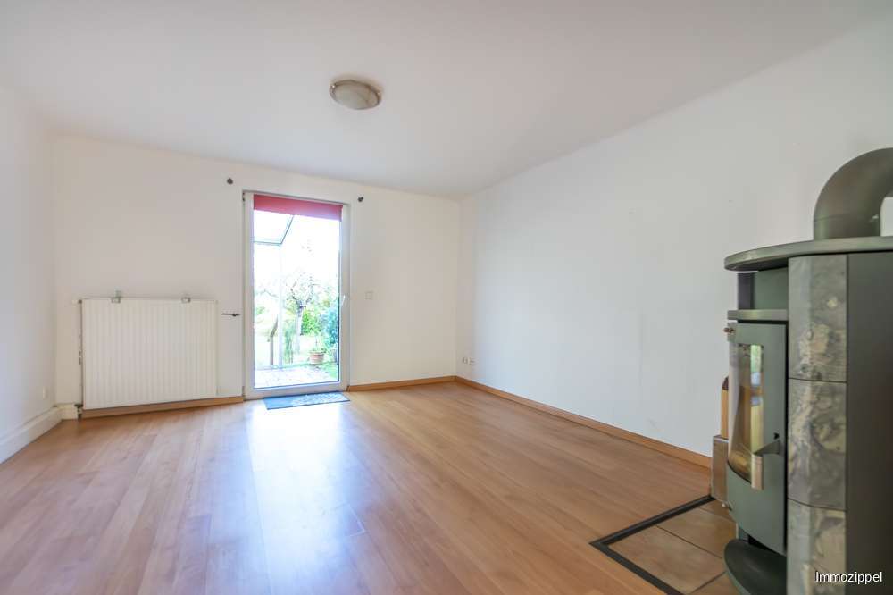 Kaminzimmer mit Ausgang zur üb