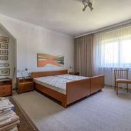 DG Schlafzimmer Ansicht 1