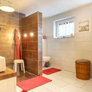 Haus 1 - Souterrain - Duschbad