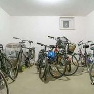 KG:Fahrradabstellraum