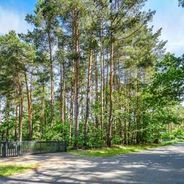 Straßenseite Blick von links