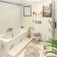 EG Wannen-, Duschbad mit WB un