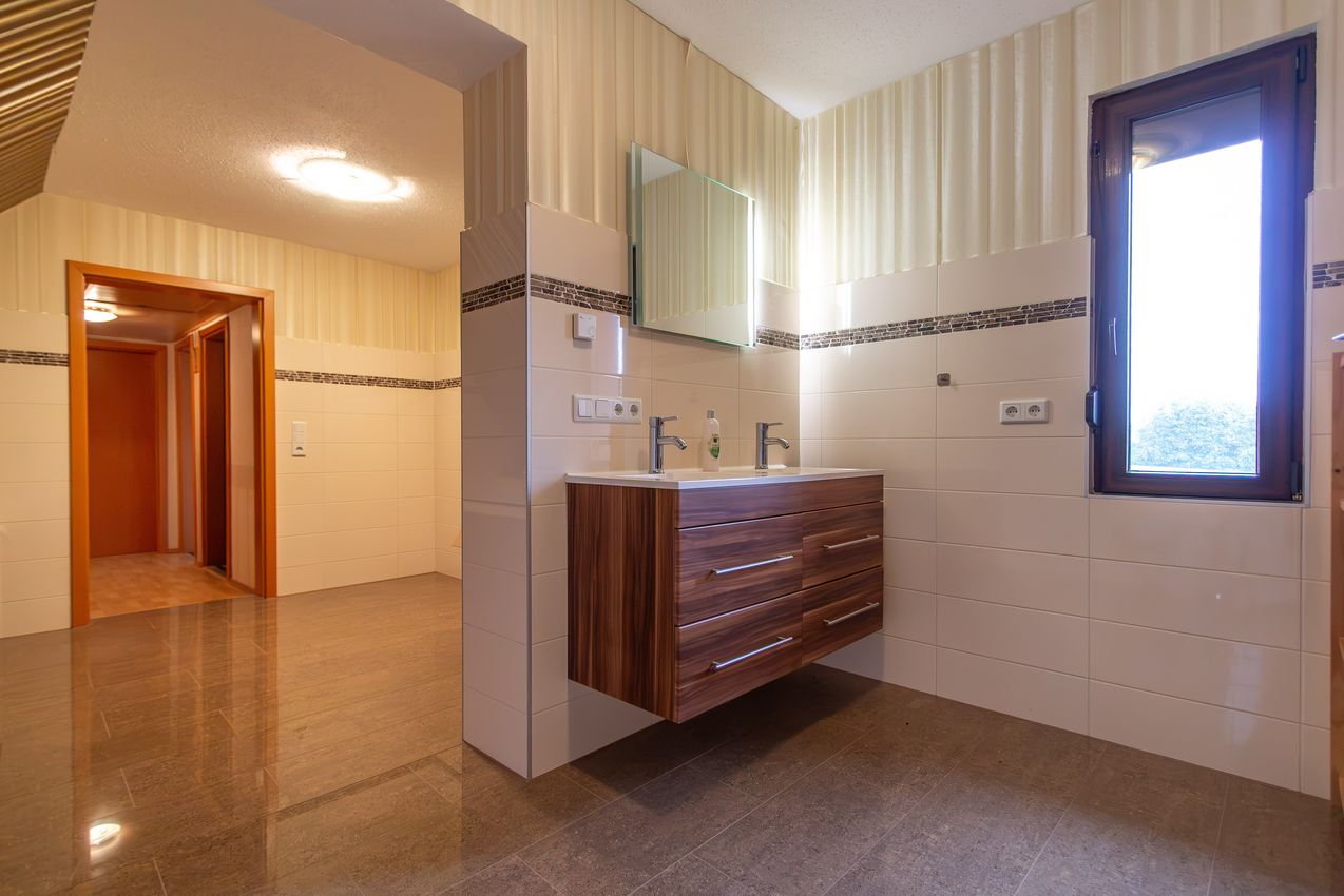 DG Wannenbad Ansicht 3