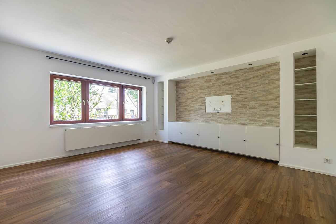Wohnzimmer A1