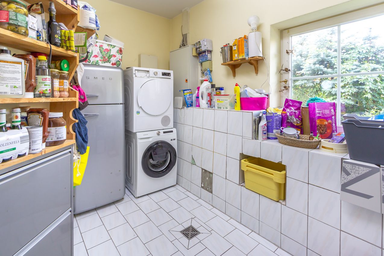 EG HWR mit Waschmaschinenstellplatz