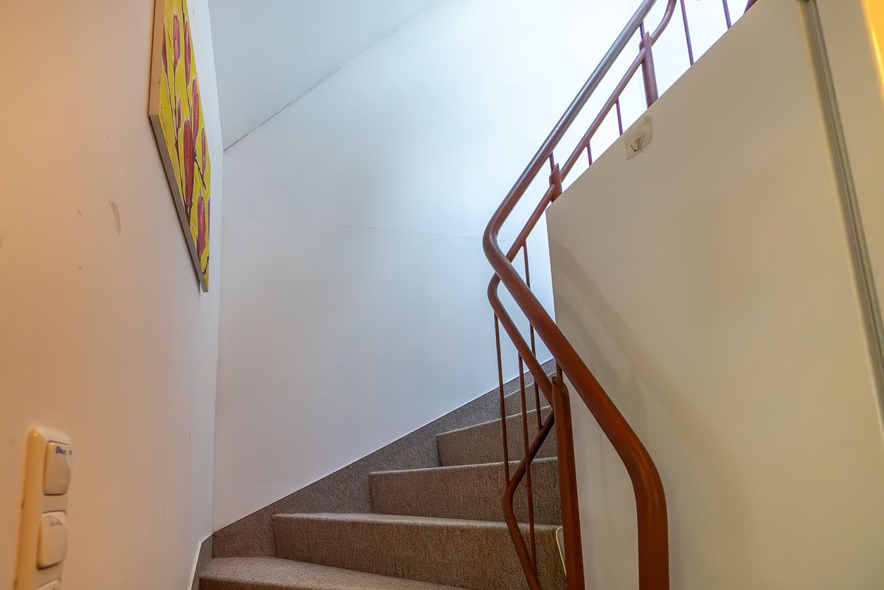 Treppenhaus zum DG