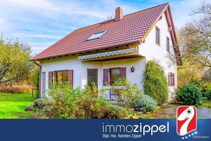 Hausansicht vom Garten