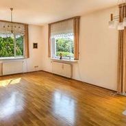 Helles Wohnzimmer