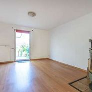 Kaminzimmer mit Ausgang zur üb