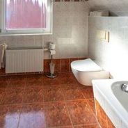 DG Bad mit Wanne