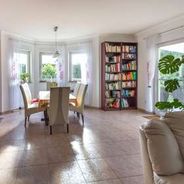 EG Wohnzimmer mit Ess-Erker
