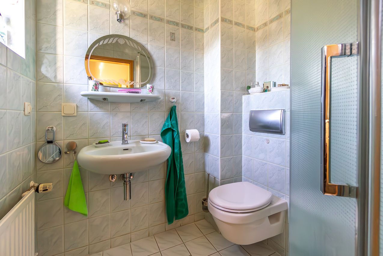 EG Gäste-WC mit Dusche