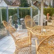 Süd-Terrasse am Wohnzimmer
