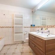 OG Masterbad Ansicht 1