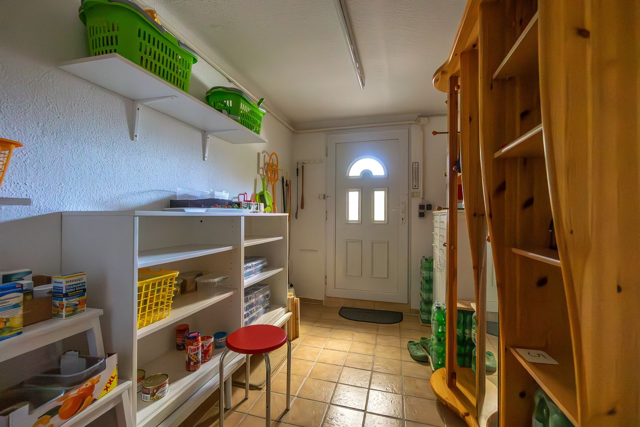 KG Kellerausgang zum Garten