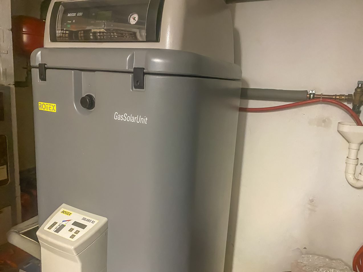 KG Gas-Solaranlage mit Pufferspeicher