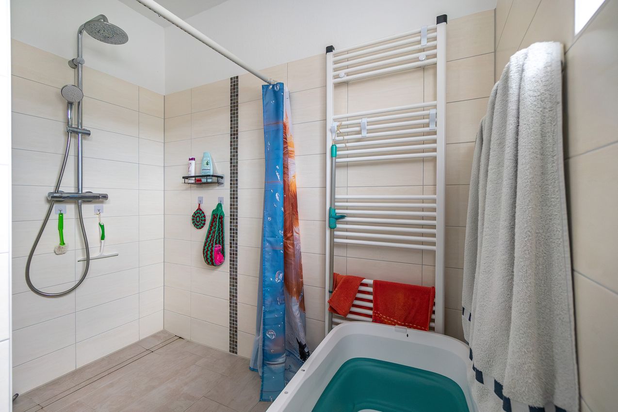 Badezimmer - bodengleiche Dusche