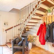 EG Eingangsdiele mit Treppe zum Dachgeschoss