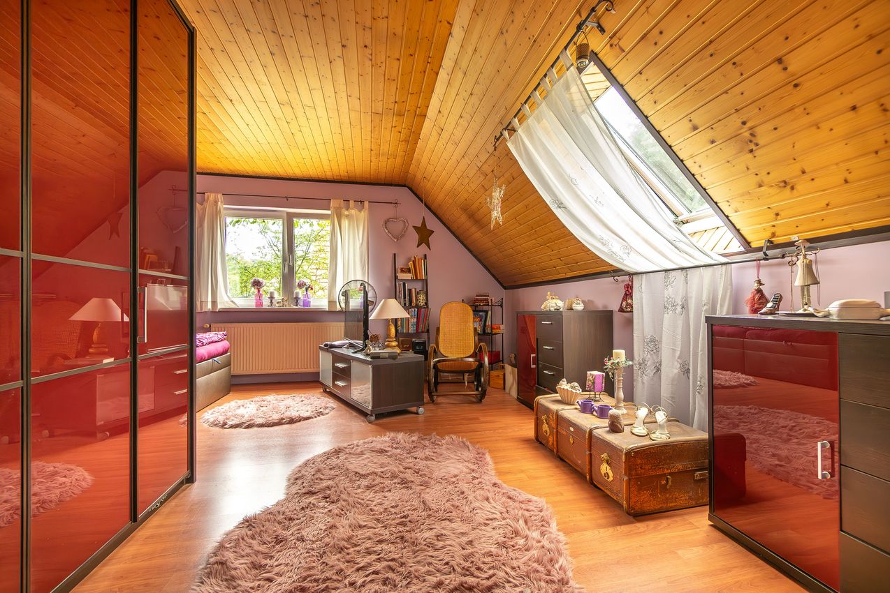 Haus 1 DG Schlafzimmer Ans. 1
