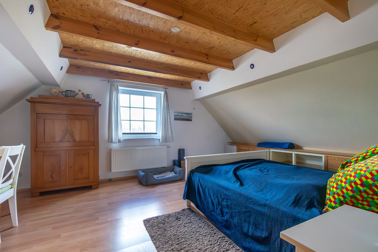 DG - Schlafzimmer 2 - Ansicht 1