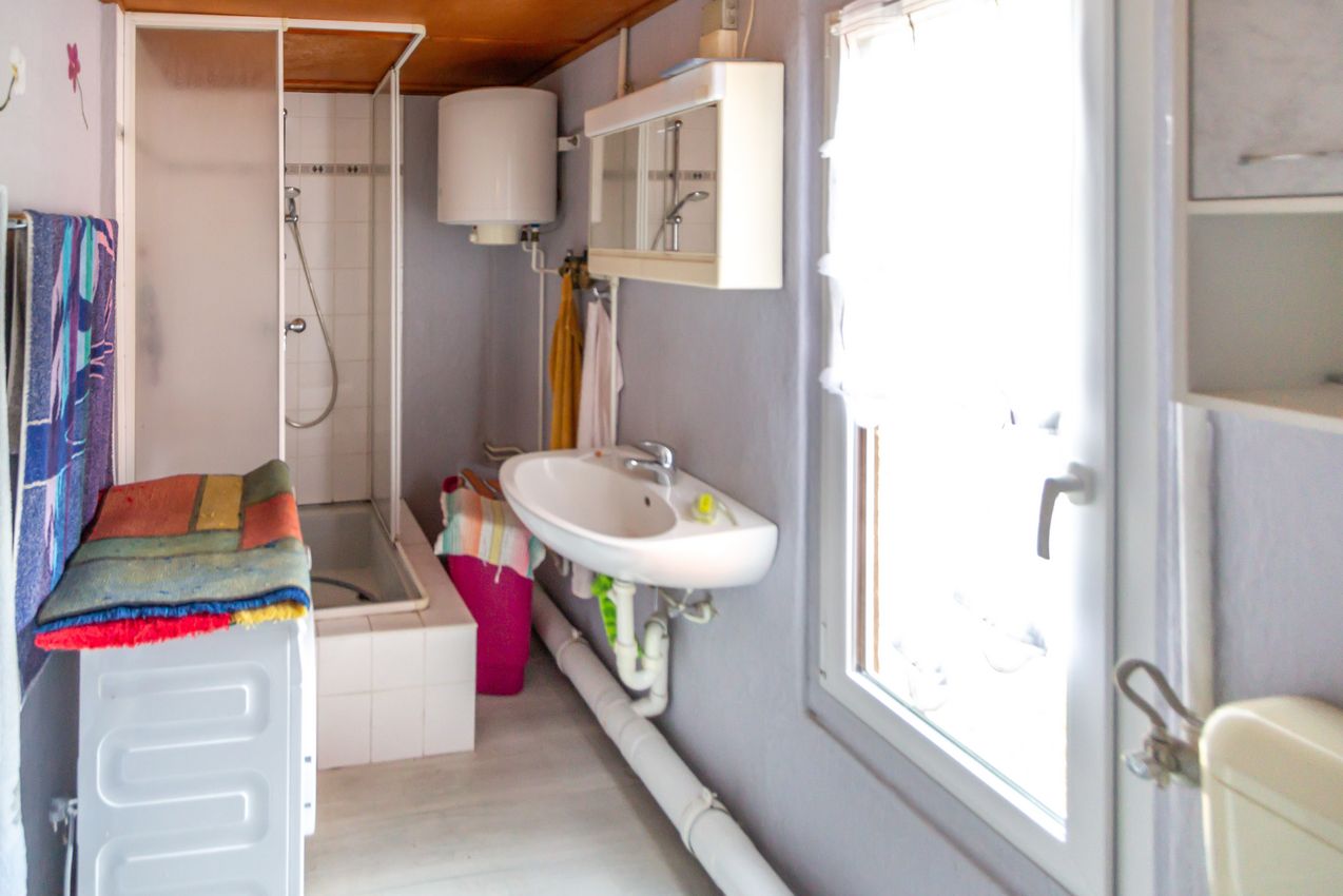 Duschbad mit WB und WC