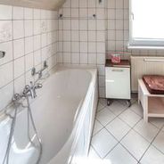 DG Wannenbad Ansicht 1