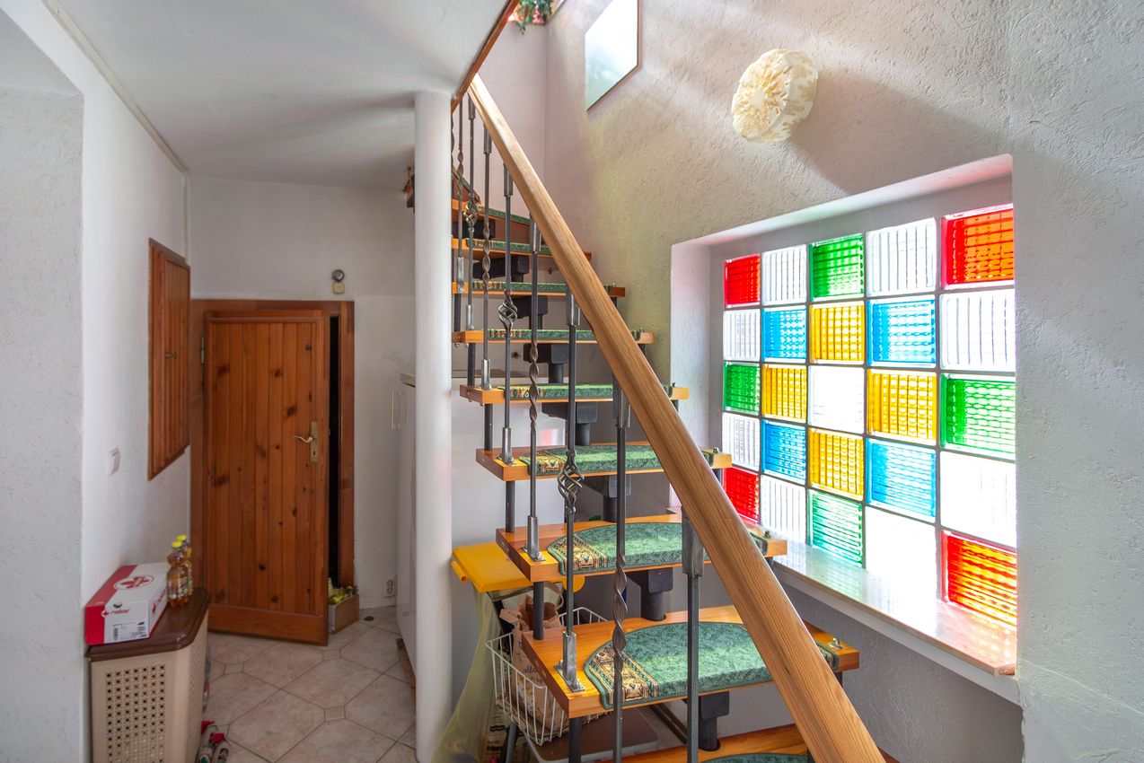 Treppe vom EG zum Souterrain