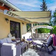Süd-Terrasse am Wohnzimmer