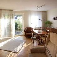 EG Wohnzimmer mit Ausgang zur 