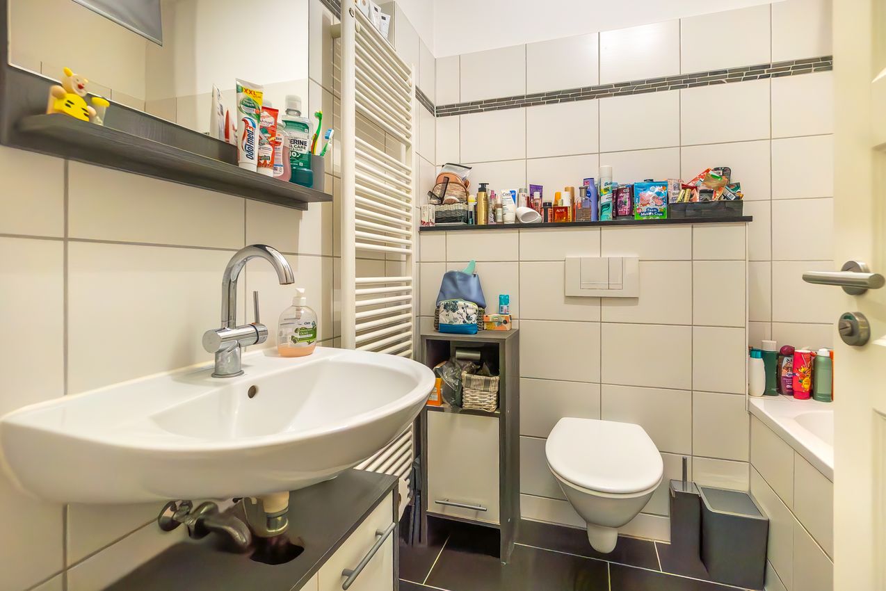 Haus 78 OG Bad
