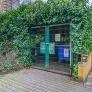 Mülltonnenstellplatz