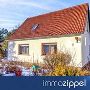 Hausansicht von der Straße