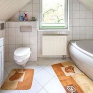 DG Wannenbad mit WB und WC