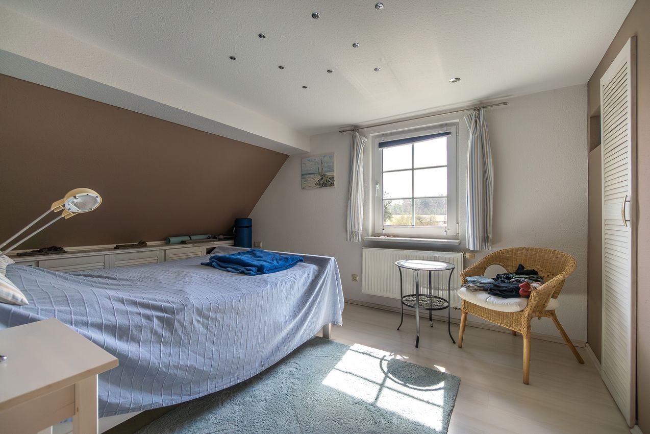 DG - Schlafzimmer 1