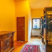 EG Gardrobe mit Zugang zum Gäste-WC