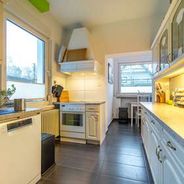 Küche mit Essplatz im Erker