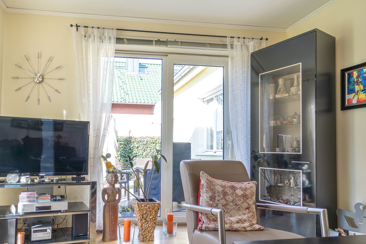 EG Wohnzimmer mit Zugang Terrasse