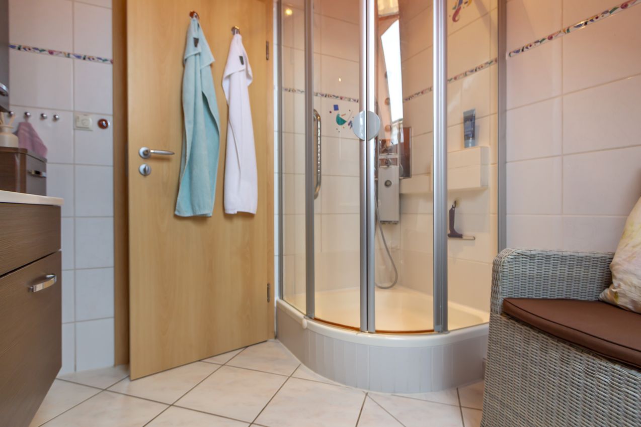 DG Duschbad Ansicht 2