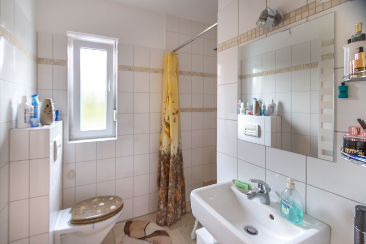 EG Gäste-WC mit Dusche