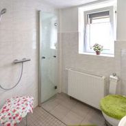 EG Duschbad mit WB und WC