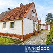 Hausansicht von der Straße