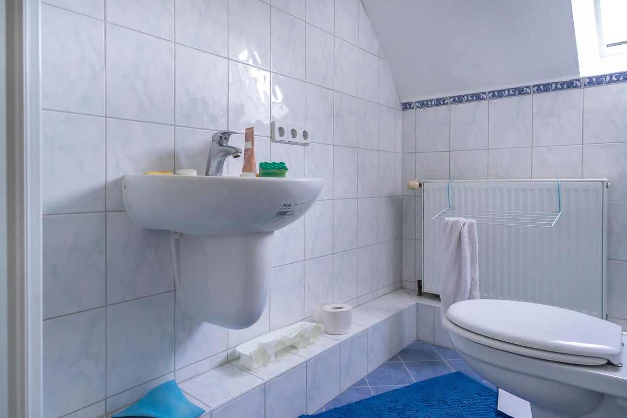 DG Gäste-WC